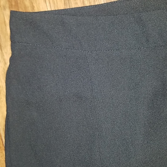 Cropped Dress Pant - Picture 6 of 6